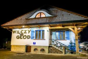 Jak pokonać napady wilczego głodu i opanować niekontrolowane podjadanie?