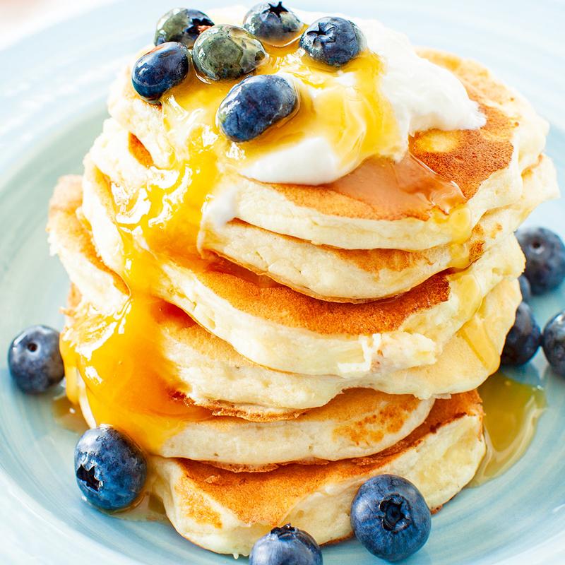 Kreatywne podanie i dekoracja naleśników